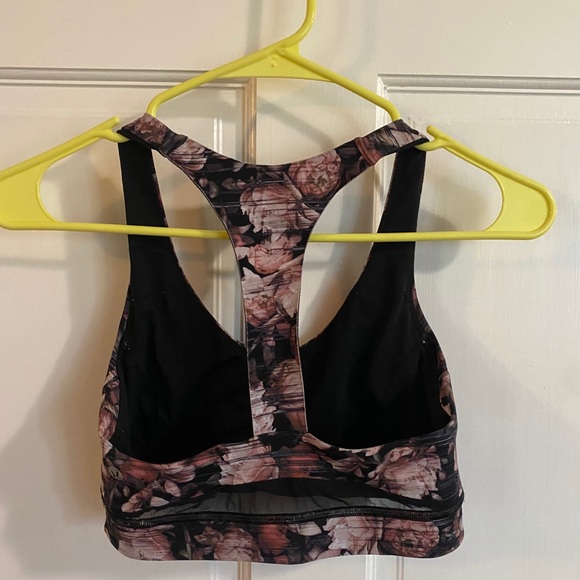 Lululemon size 6 floral sports bra - Picture 2 of 2